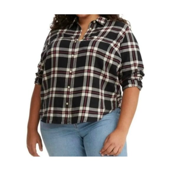 Levi's Tops - Levi's Plaid Relaxed Fit Shirt 1x